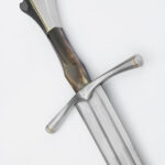 side view of Malleus Martialis Duca Di Milano sword